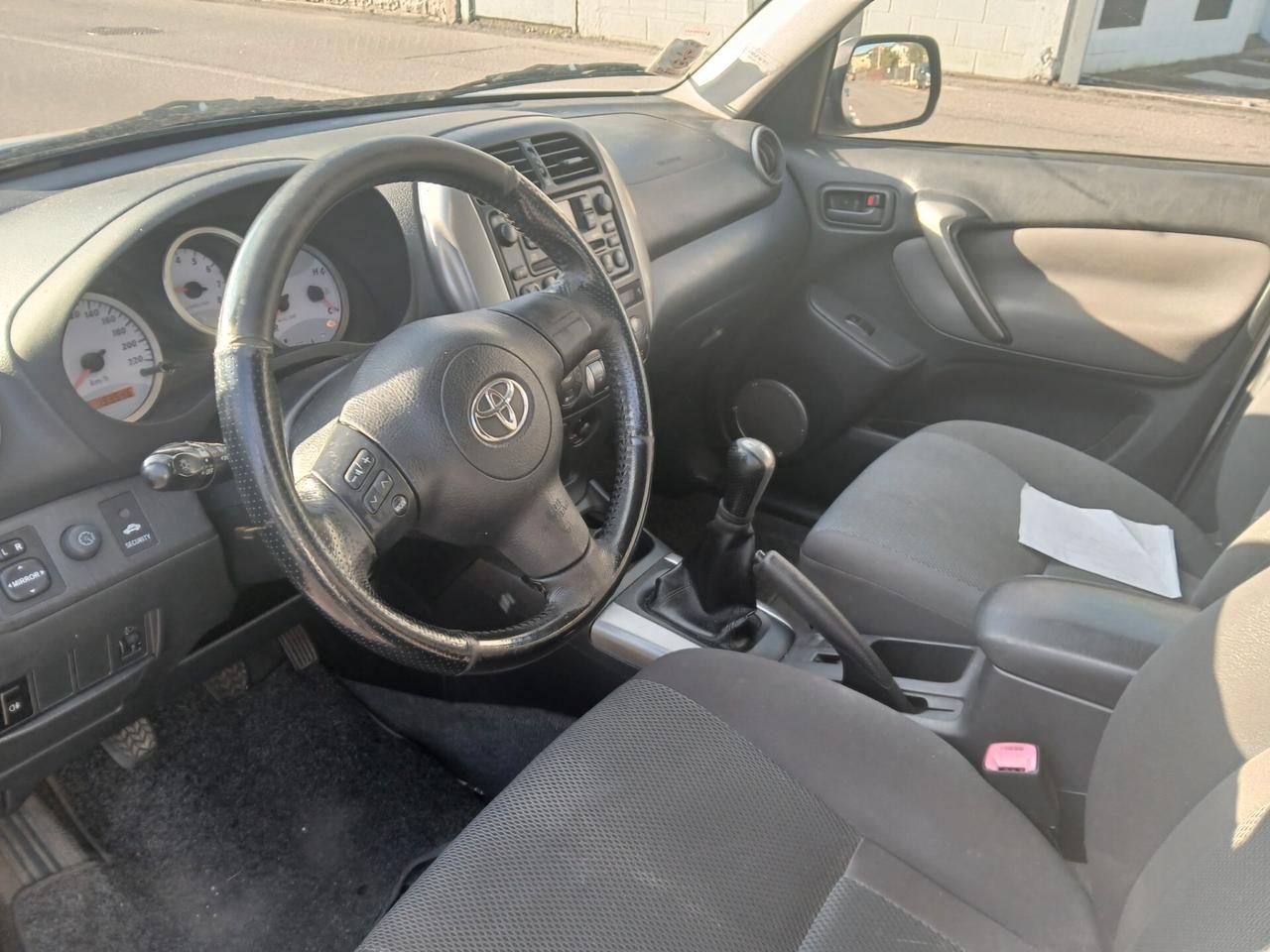 Toyota RAV 4 RAV4 2.0 16V cat 5 porte