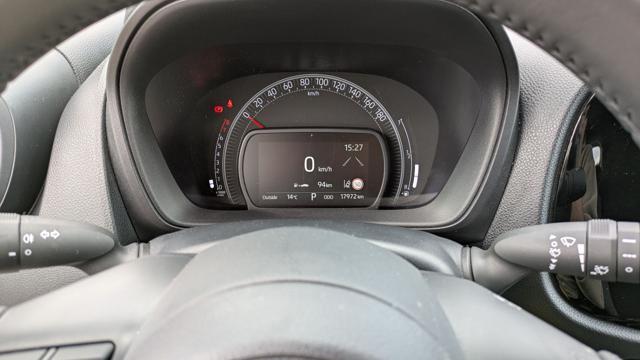 TOYOTA Aygo X Active 1.0cc 72cv AUTOM. ANDROID/IOS RETROCAMERA