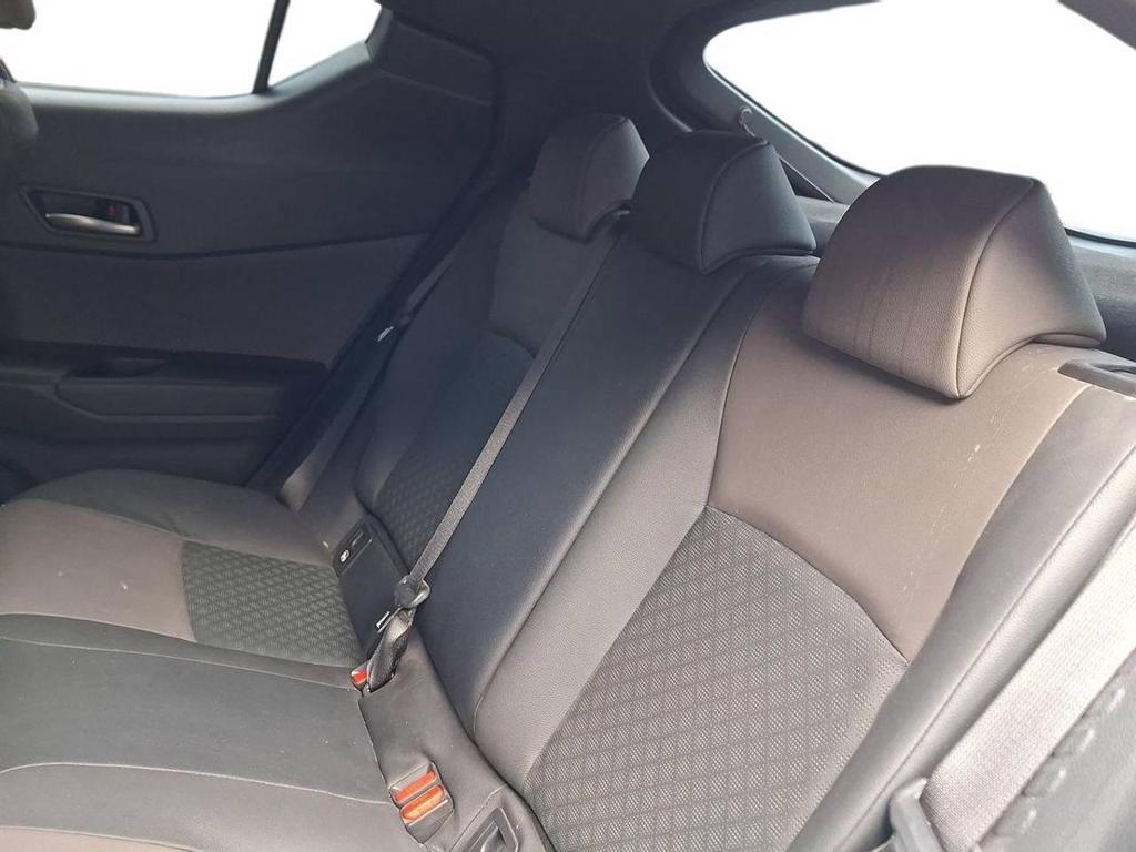 Toyota C-HR 1.8 Hybrid Lounge E-CVT