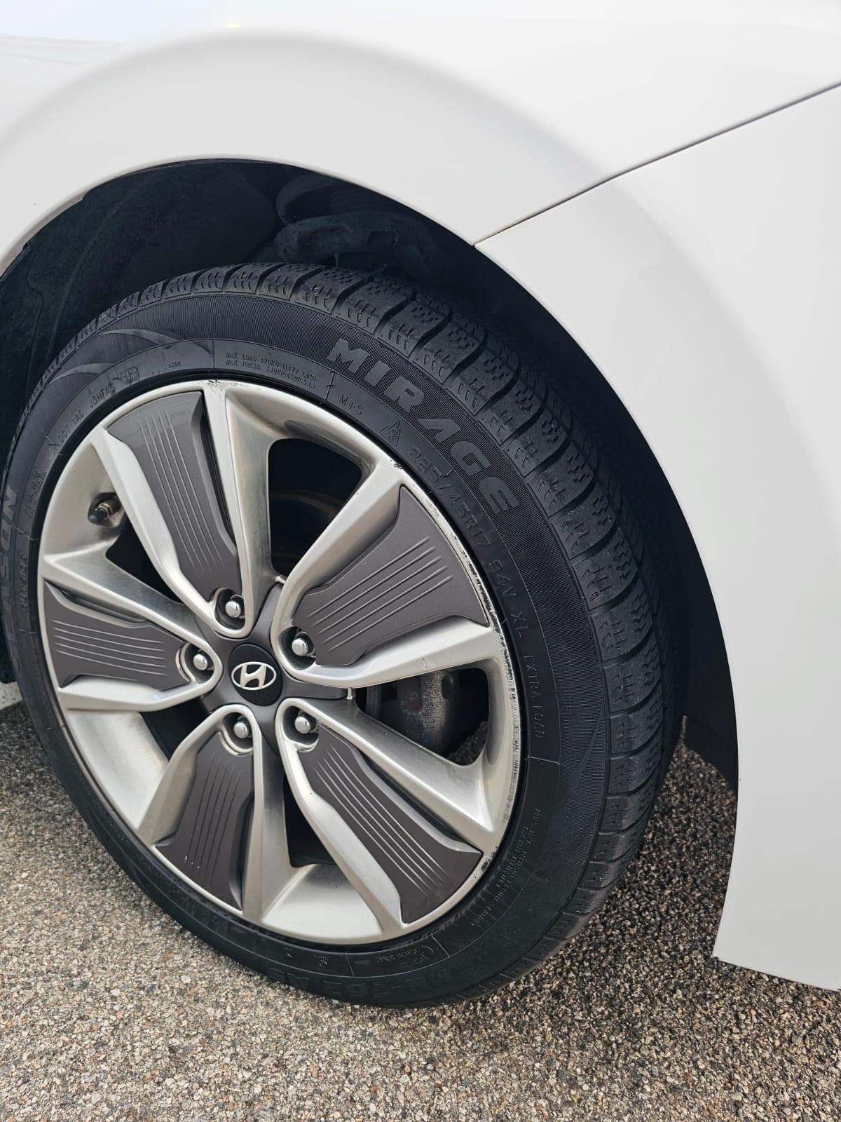 Hyundai Ioniq 1.6 Hybrid