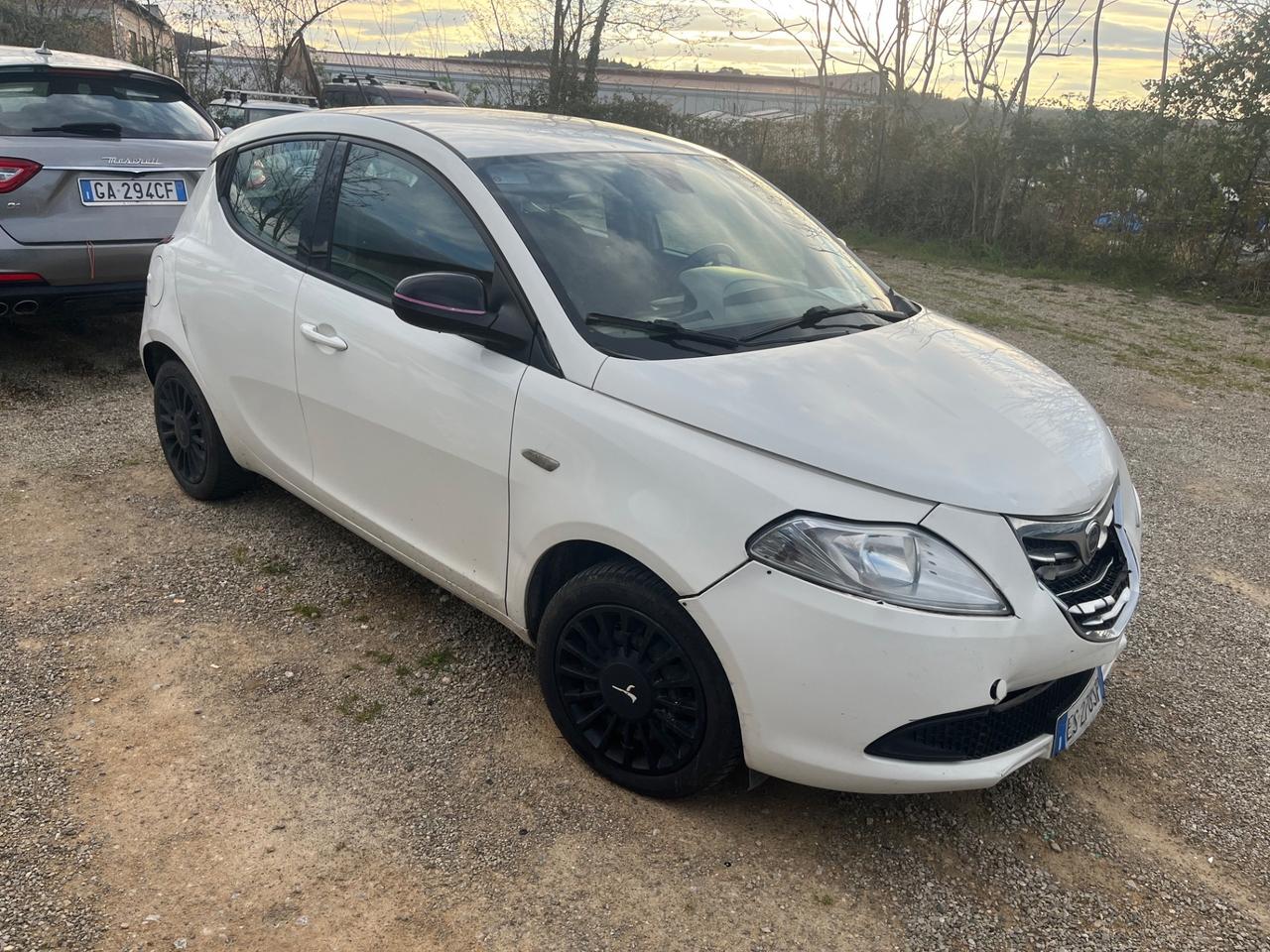 Lancia Ypsilon 1.3 MJT 16V 95 CV 5 porte S&S Platinum
