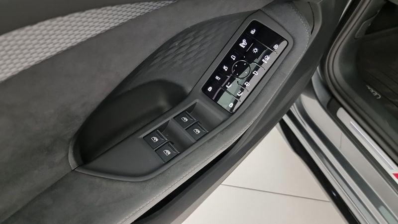 Audi A5 Avant TDI 150 kW quattro S tronic mHEV+ S Line edition