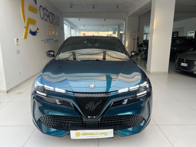 ALFA ROMEO Junior 156 CV BEV Intensa da e229,00 mensili
