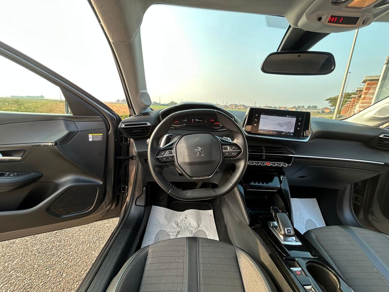 Peugeot 208 PureTech 100 Stop&Start 5 porte Allure