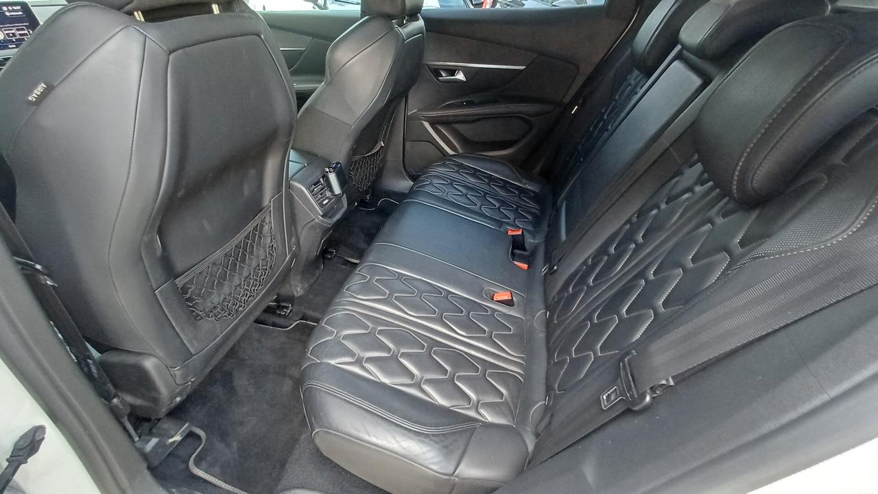 Peugeot 3008 BlueHDi 120 S&S EAT6 GT Line tetto+pello