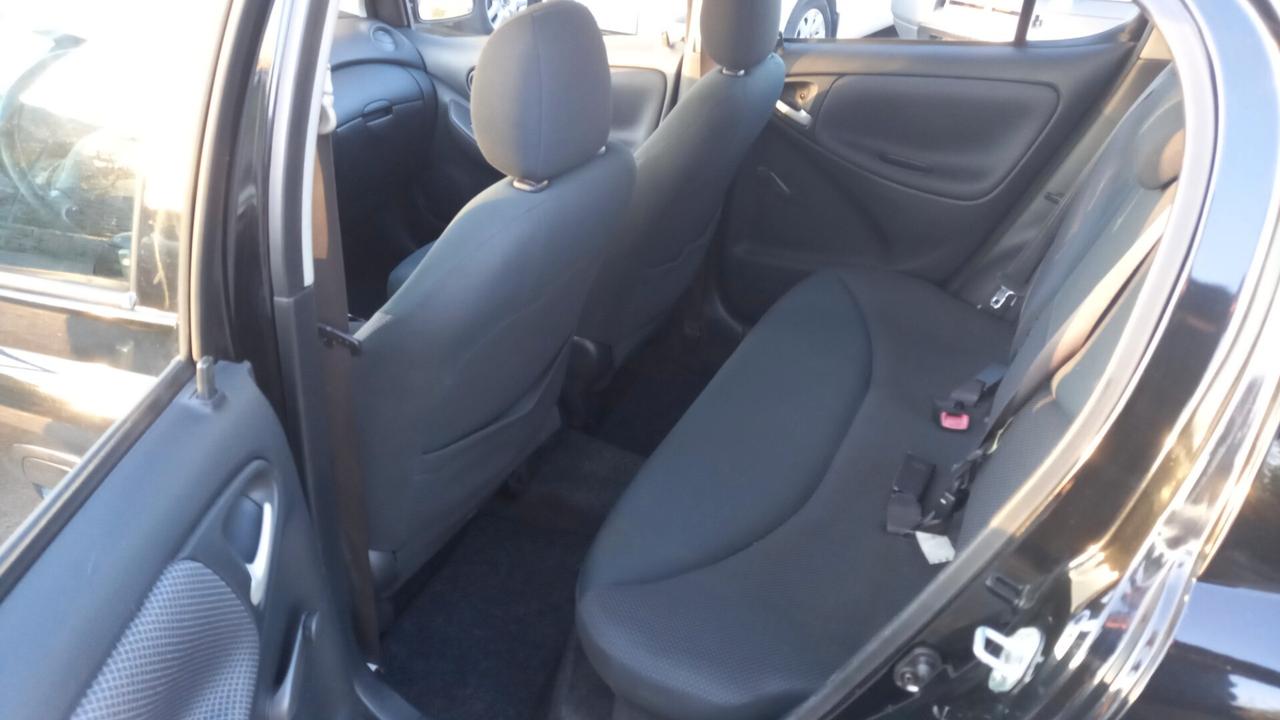 Toyota Yaris 1.4 TDI