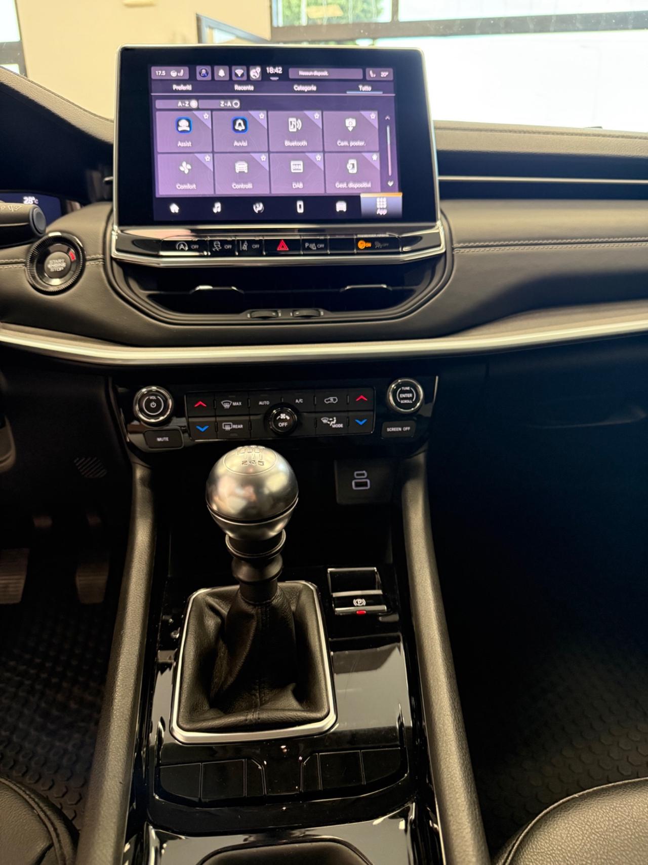 Jeep Compass 1.6 mjt Limited 130cv NAVIGATORE,TELECAMERA,FARI LED, APPLE CARPLAY,AZIENDALE ITALIA