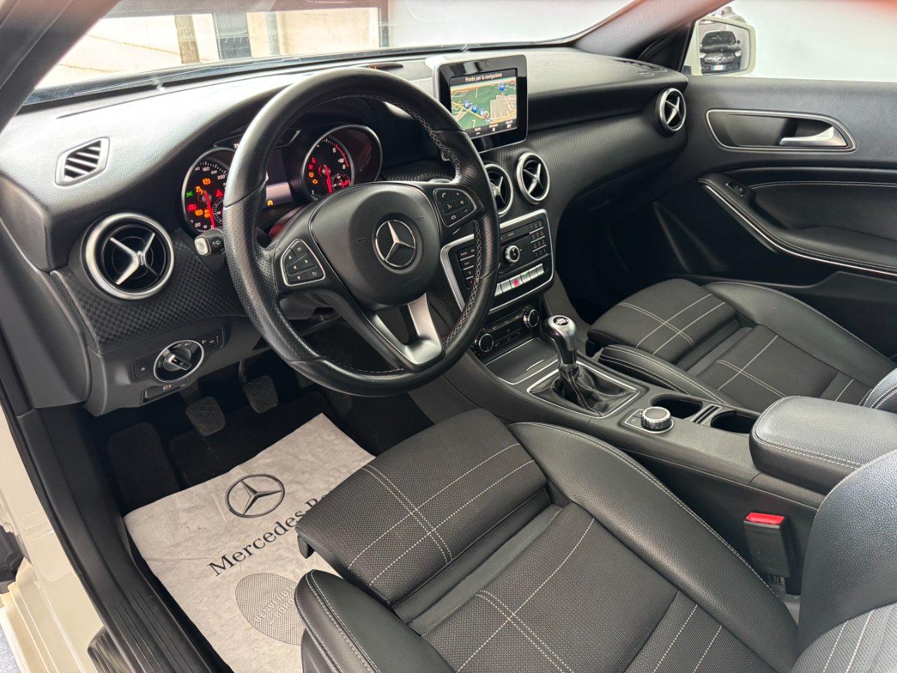 Mercedes A 180 D Sport Edition Tetto Pelle Pdc Full Stupenda