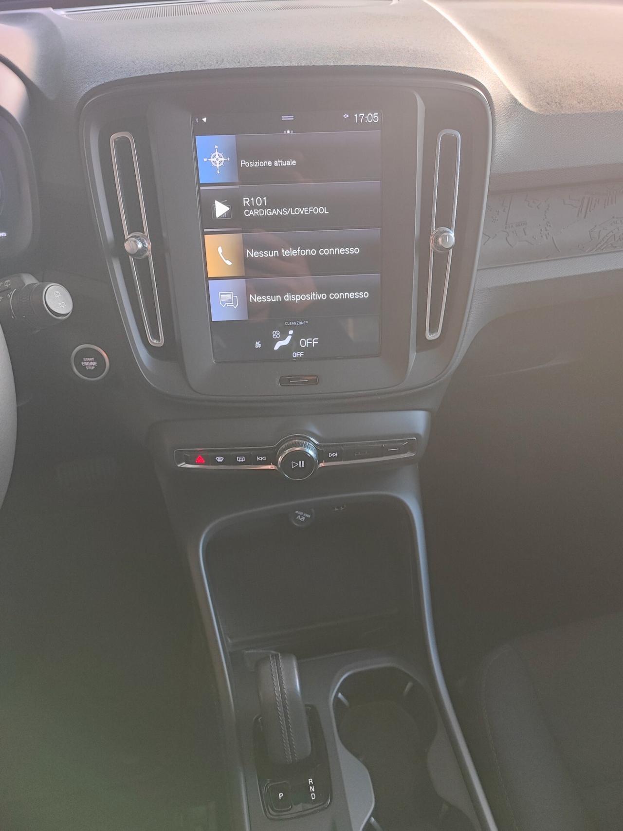 Volvo XC40 T3 Geartronic R-design