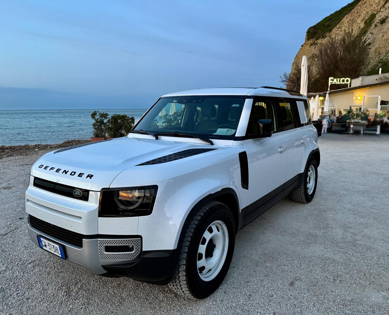Land Rover Defender 250 CV - SUBENTRO LEASING