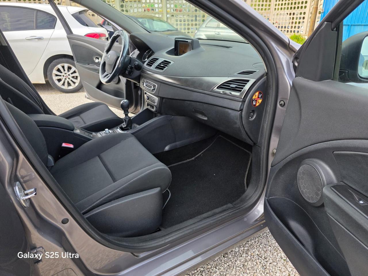 Renault Mégane 1.5 dCi 110CV SporTour Live 2013