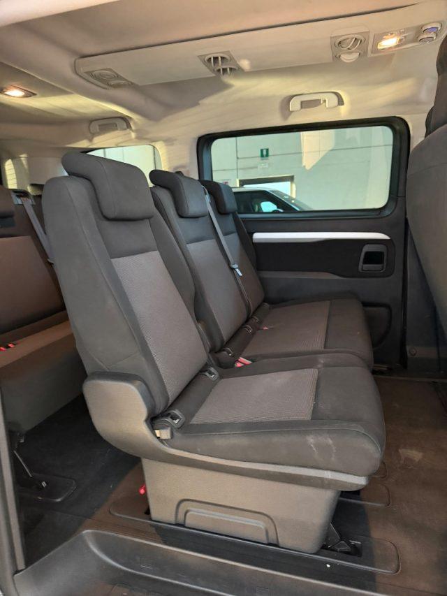 PEUGEOT Traveller BlueHDi EAT8 Compact //NAVI//BLUETOOTH//