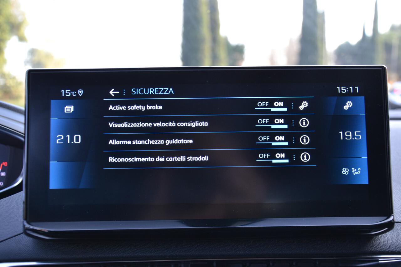 Peugeot 5008 1.5 HDi 130CV EAT8 ALLURE PELLE+RCAM+NAVI+FULL LED