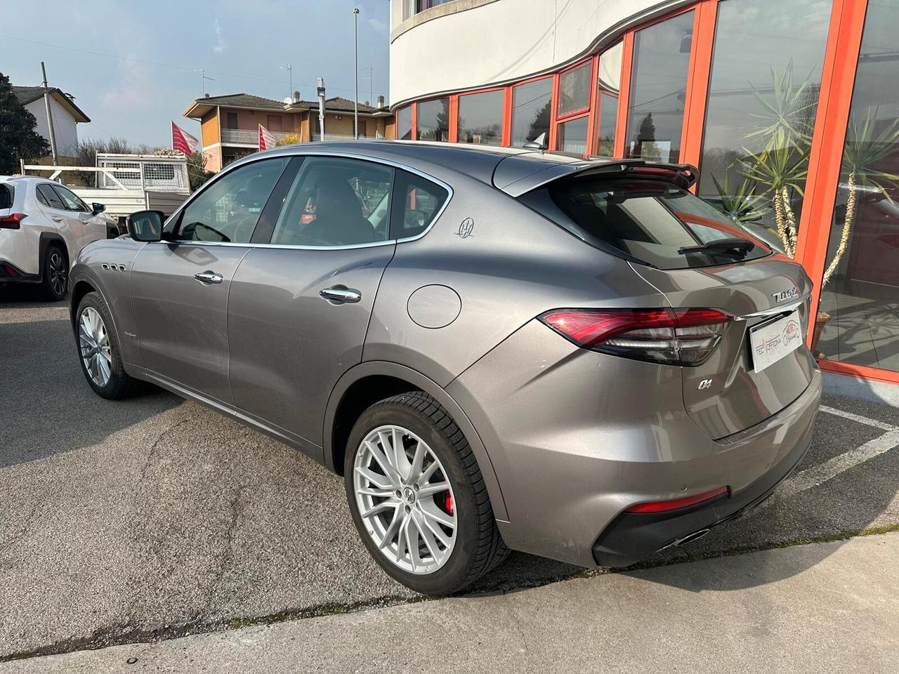 Maserati Levante V6 Diesel 275 CV AWD Gransport