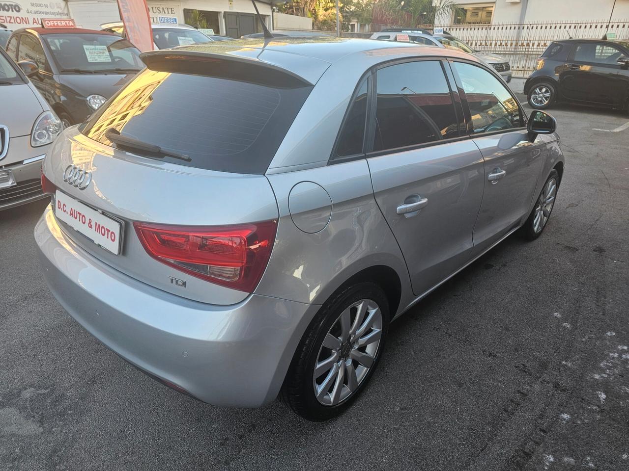 Audi A1 1.6 TDI S tronic 90CV..Da Vetrina..2013