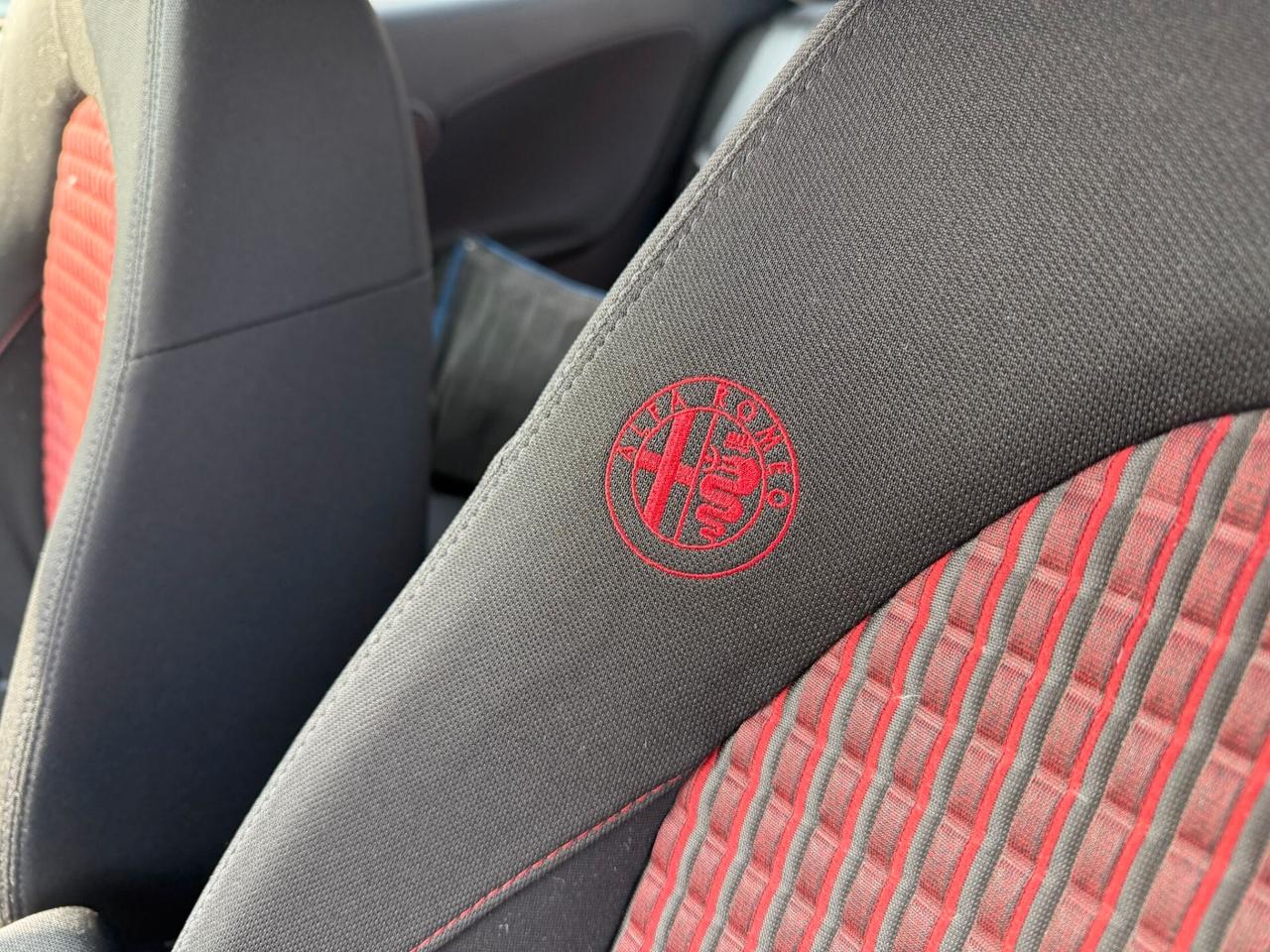 Alfa Romeo MiTo 1.4 T 120 CV GPL Distinctive Sport Pack