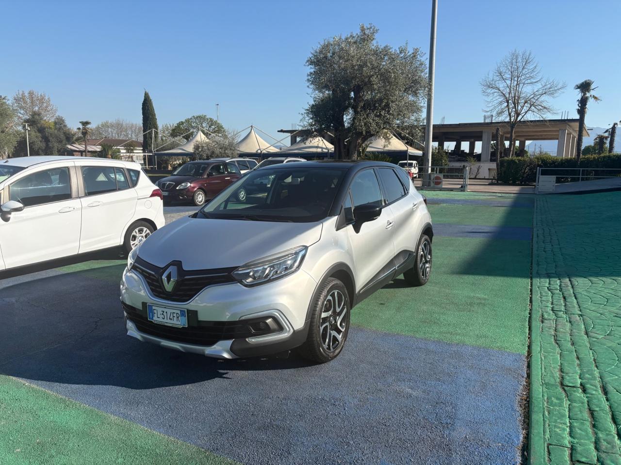 Renault Captur dCi 8V 110 CV Start&Stop Energy Initiale Paris