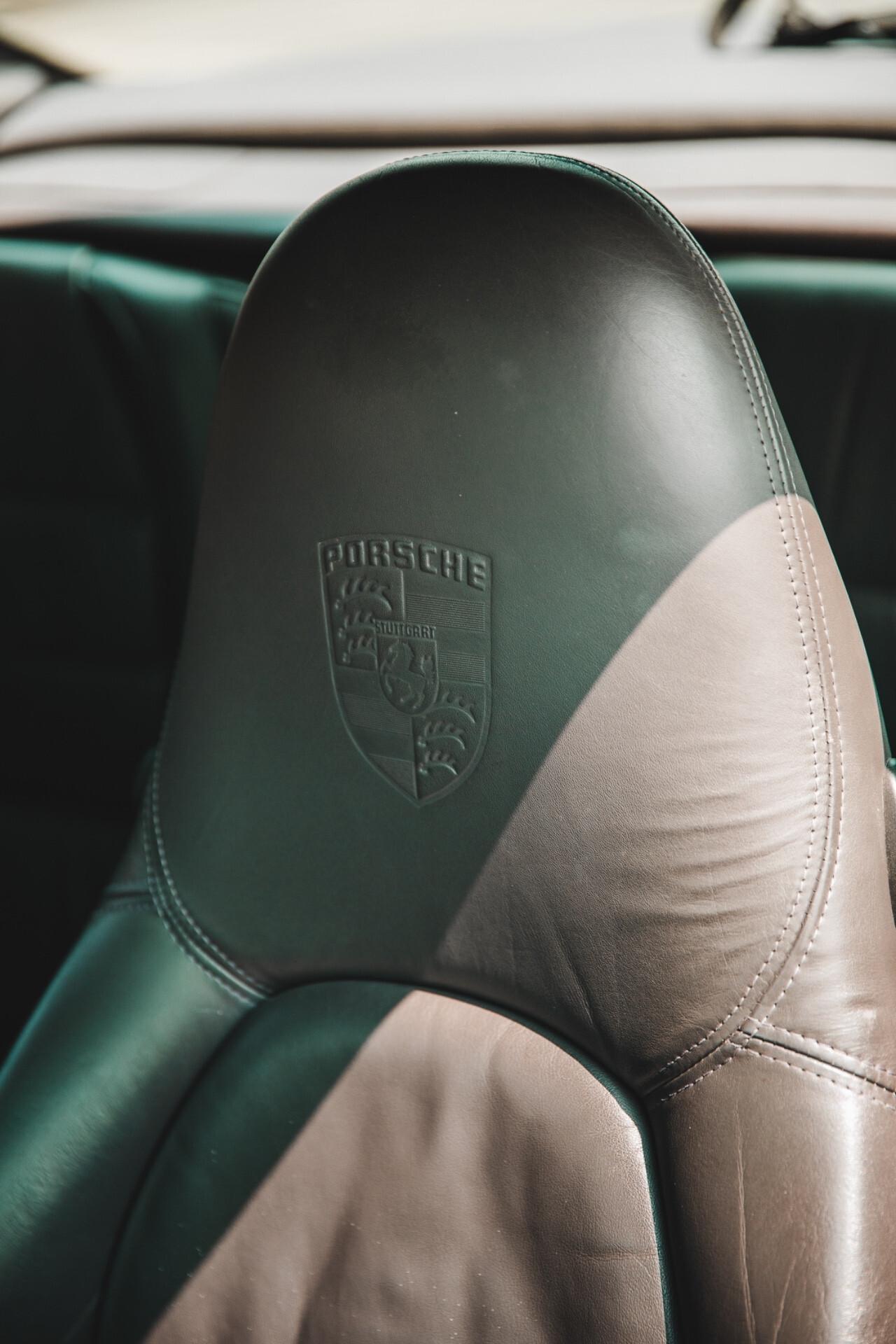 Porsche 911 Carrera cat Cabriolet