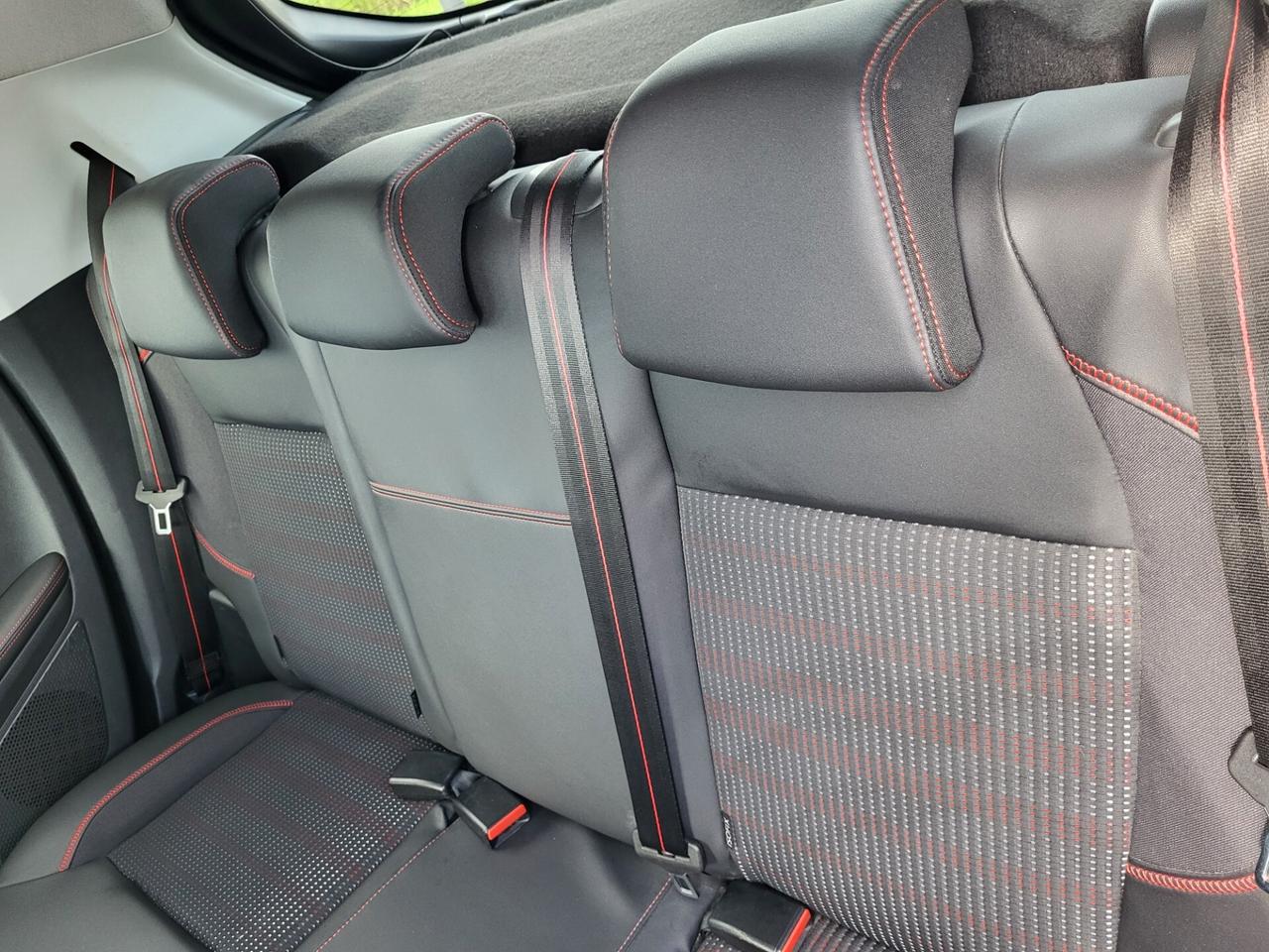 Peugeot 208 GT Line 5P