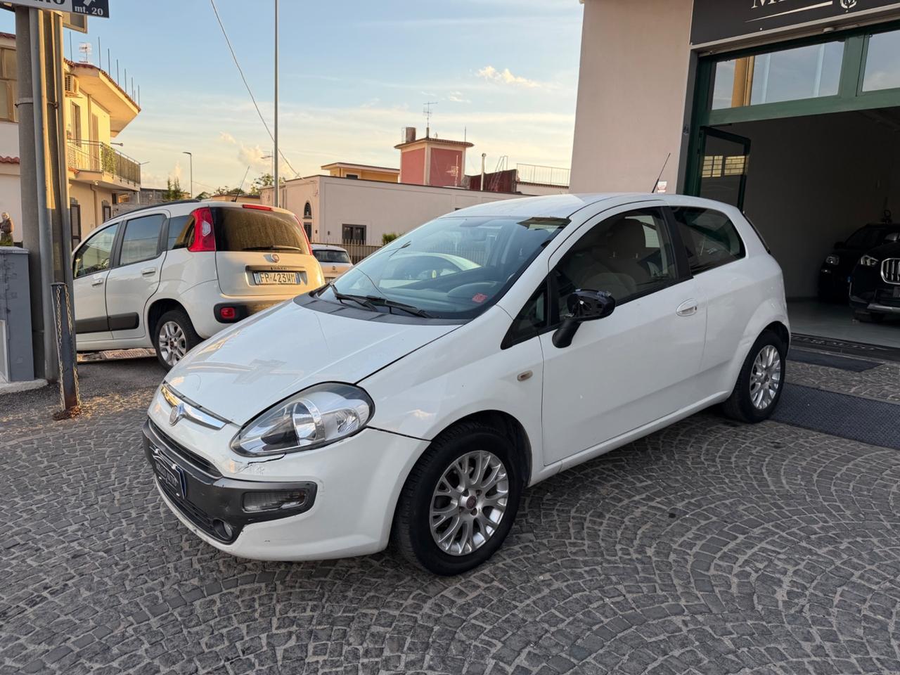 Fiat Punto 1.3 MJT II S&S 85 CV 3 porte ECO Lounge
