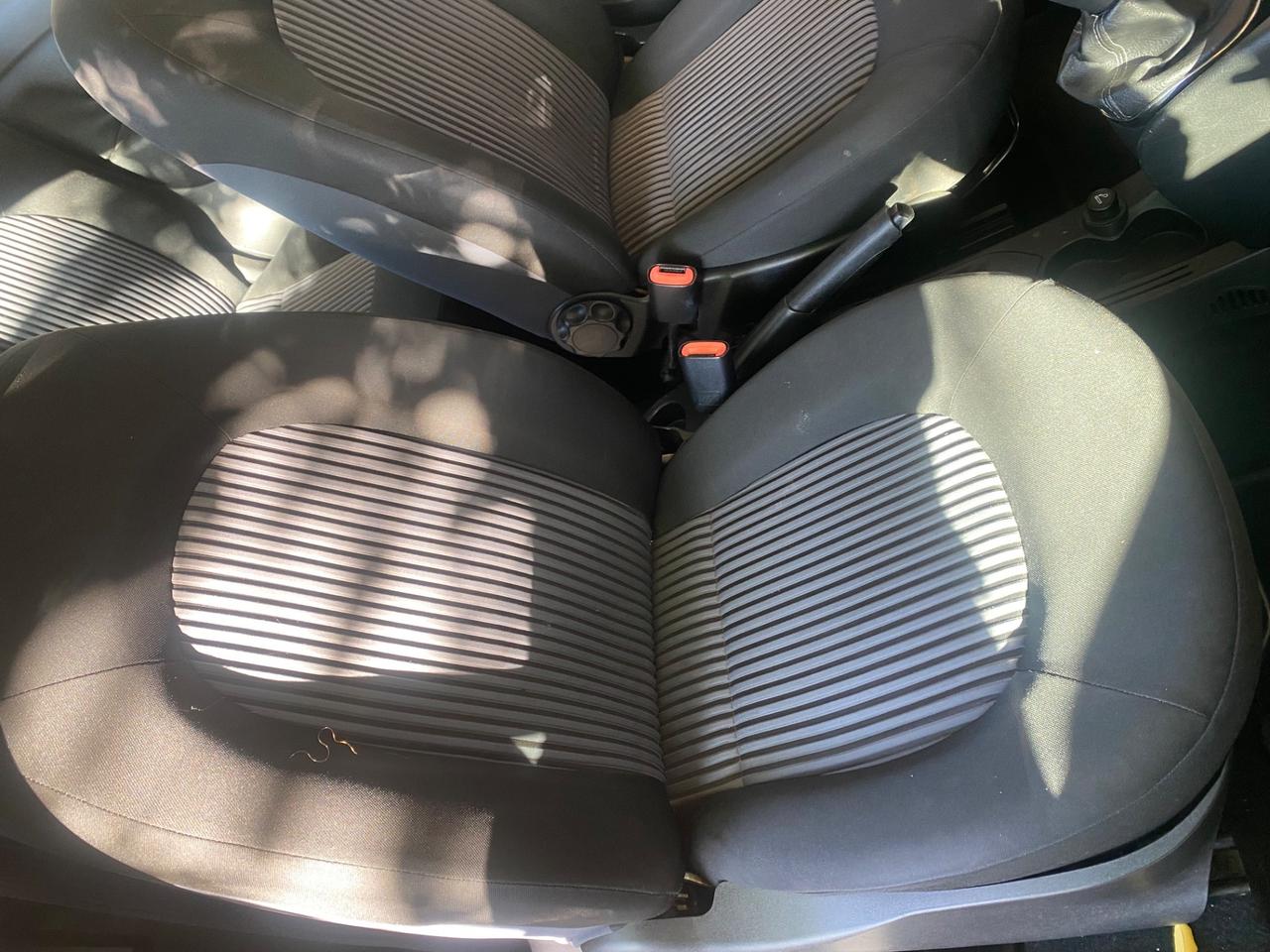 Lancia Ypsilon 1.3 MJT 75 CV Argento