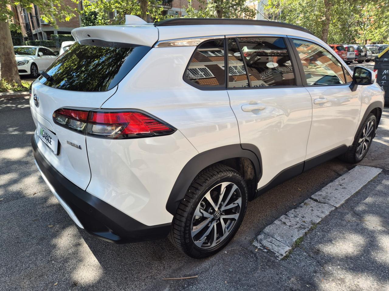 Toyota Corolla Cross 2.0 Hybrid TETTO PANORAMICO Style