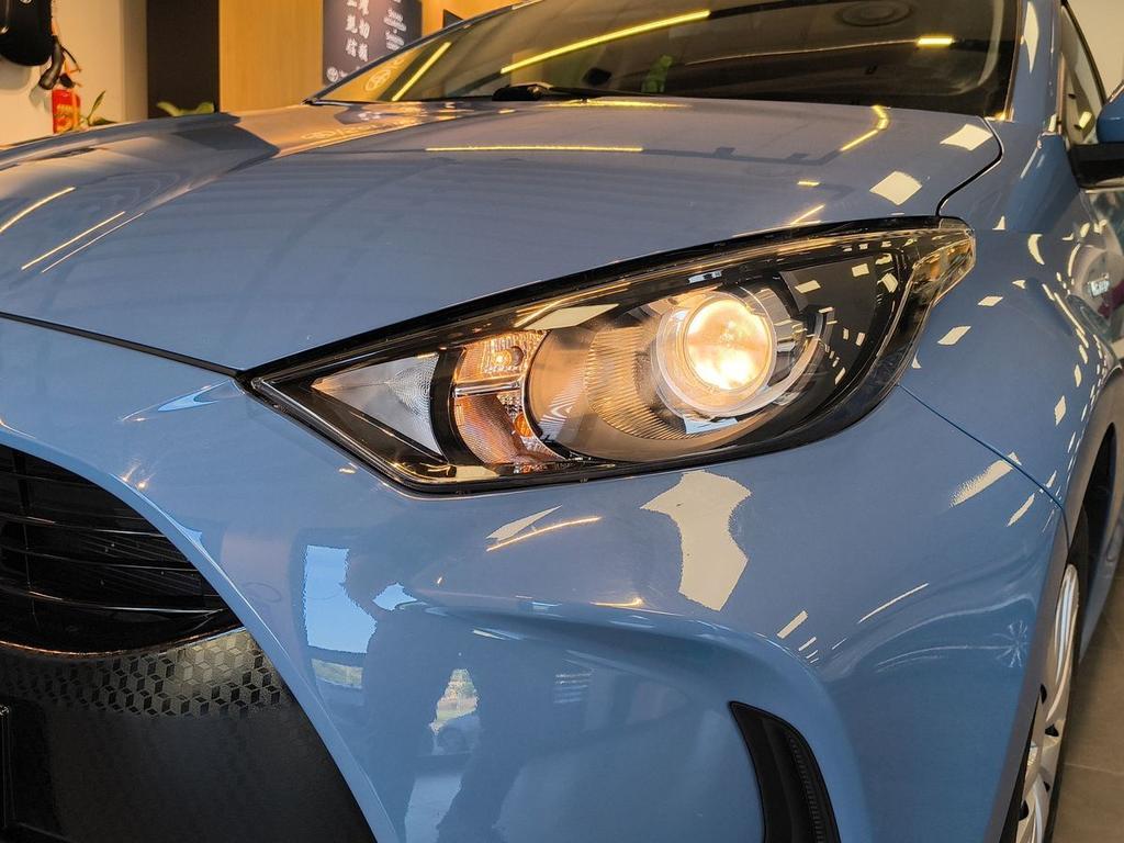 Toyota Yaris 1.5 hybrid Active