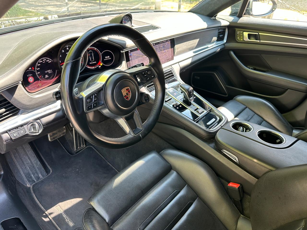 Porsche Panamera 4.0 GTS Sport Turismo V8