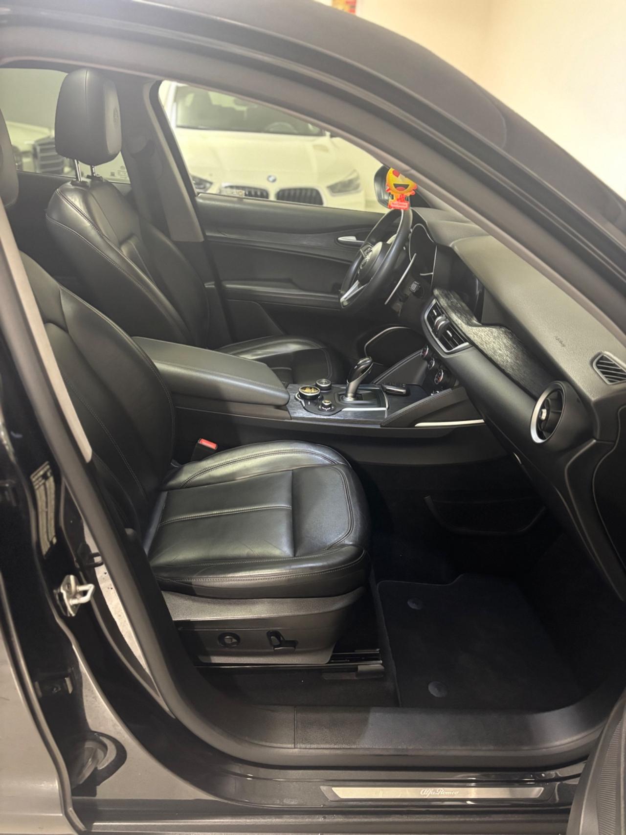 Alfa Romeo Stelvio 2.2 Turbodiesel 190 CV AT8 Q4 Ti