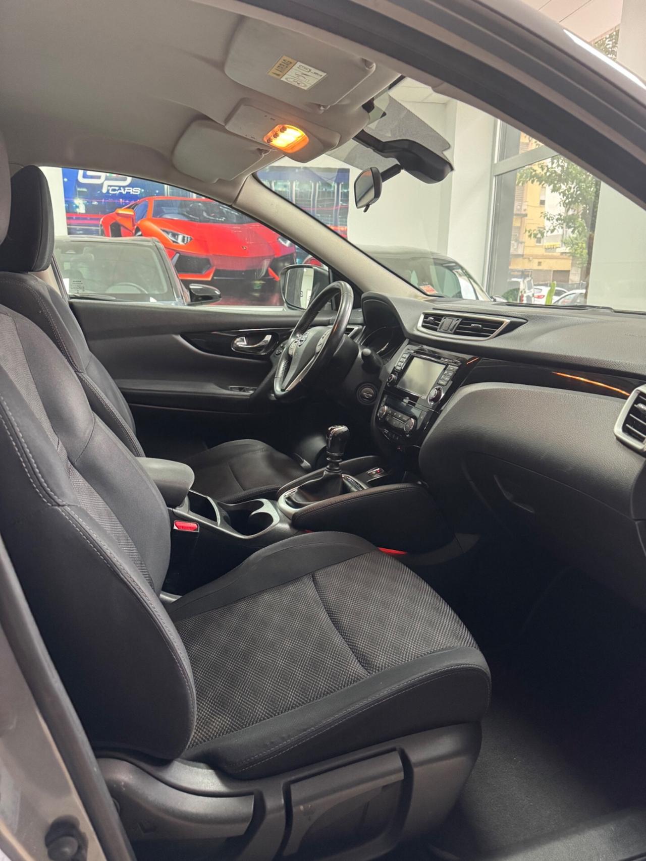 Nissan Qashqai 1.5 dCi Tekna