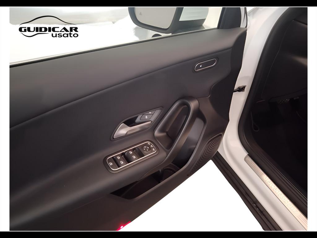 Mercedes-Benz Classe A - W177 2023 - A 180 d Advanced auto