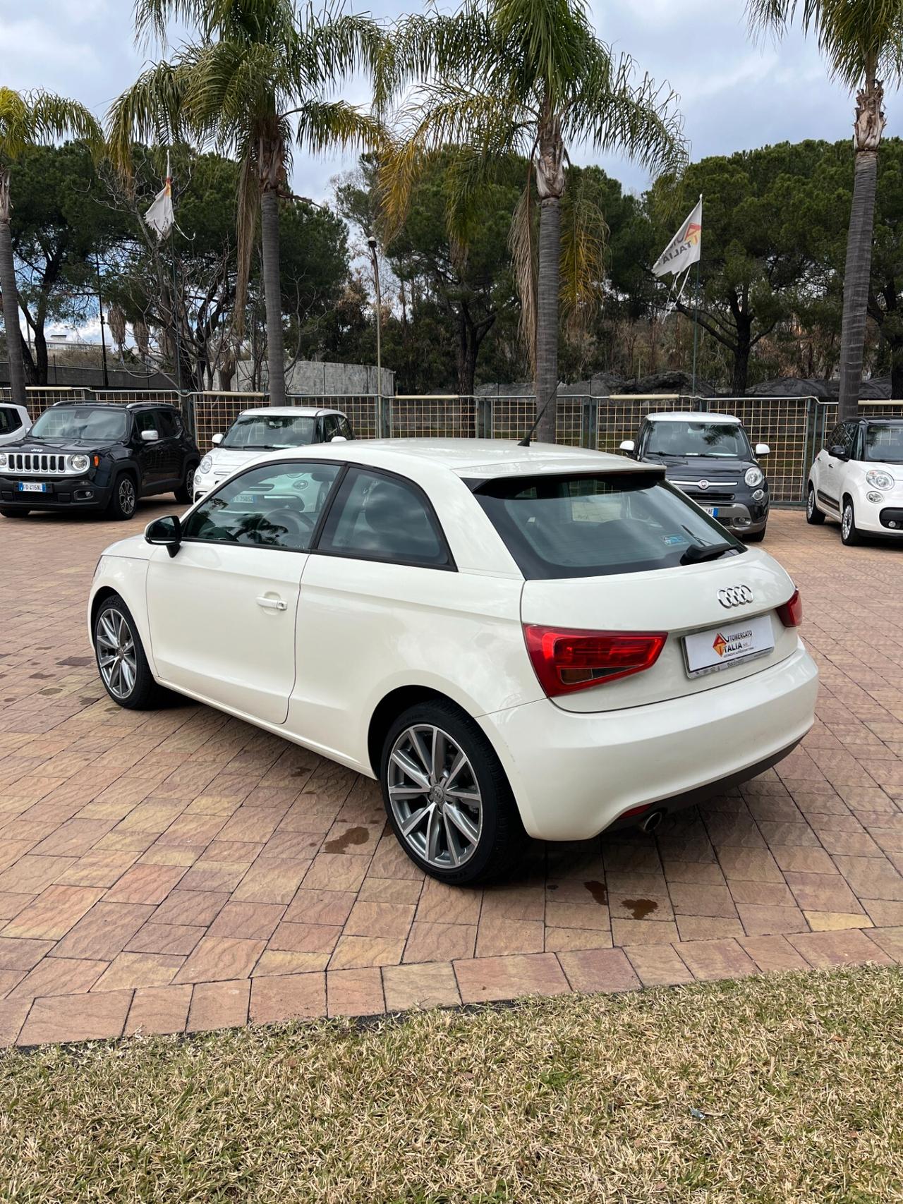 Audi A1 1.6 TDI 105 CV Attraction