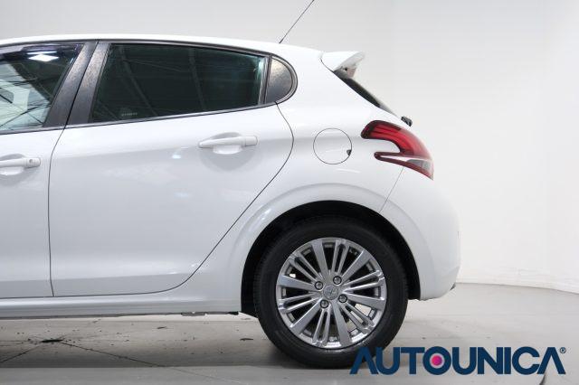 PEUGEOT 208 PURETECH 82 5 PORTE GPL ALLURE NEOPATENTATI