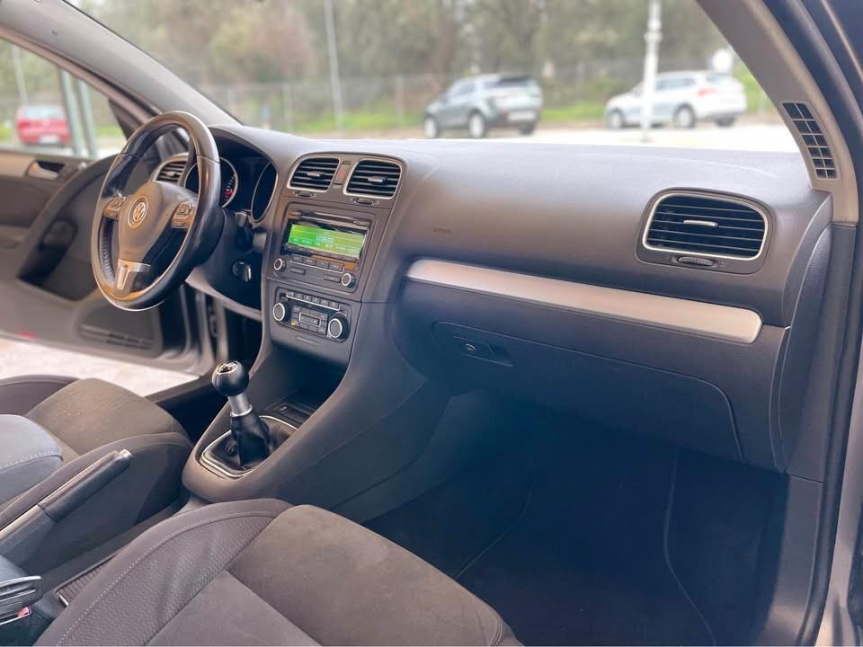 Volkswagen Golf 1.6 TDI DPF 5p. Highline