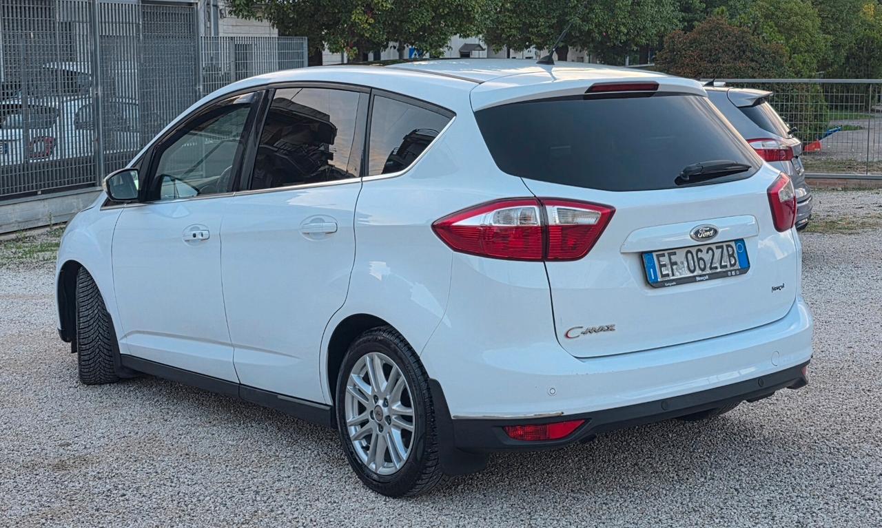 Cmax 1.6 TDCi 115CV Titanium TETTO