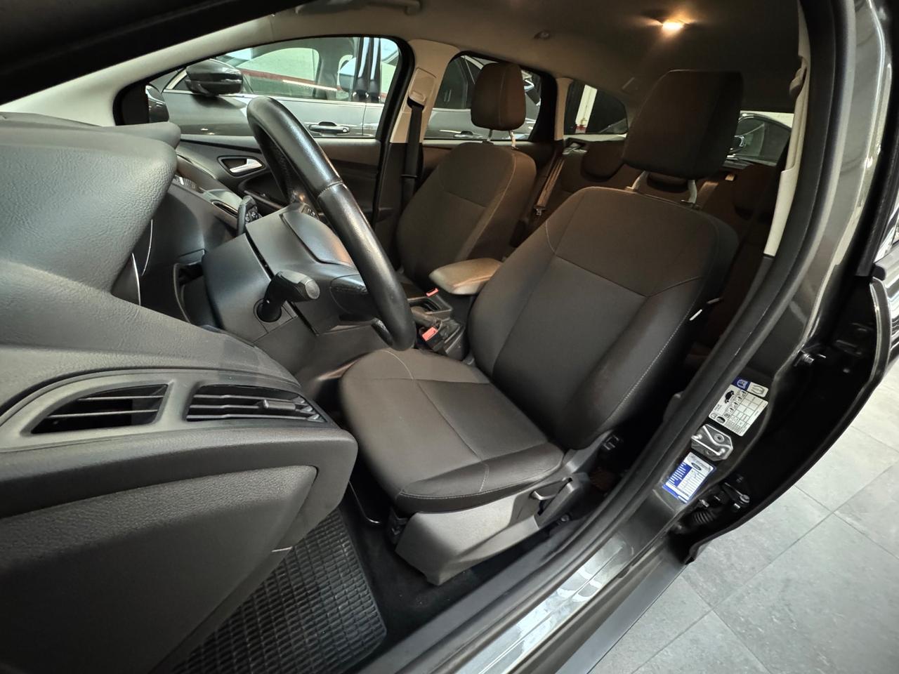 Ford Focus 2.0 TDCi 150 CV Start&Stop Powershift SW Titanium X