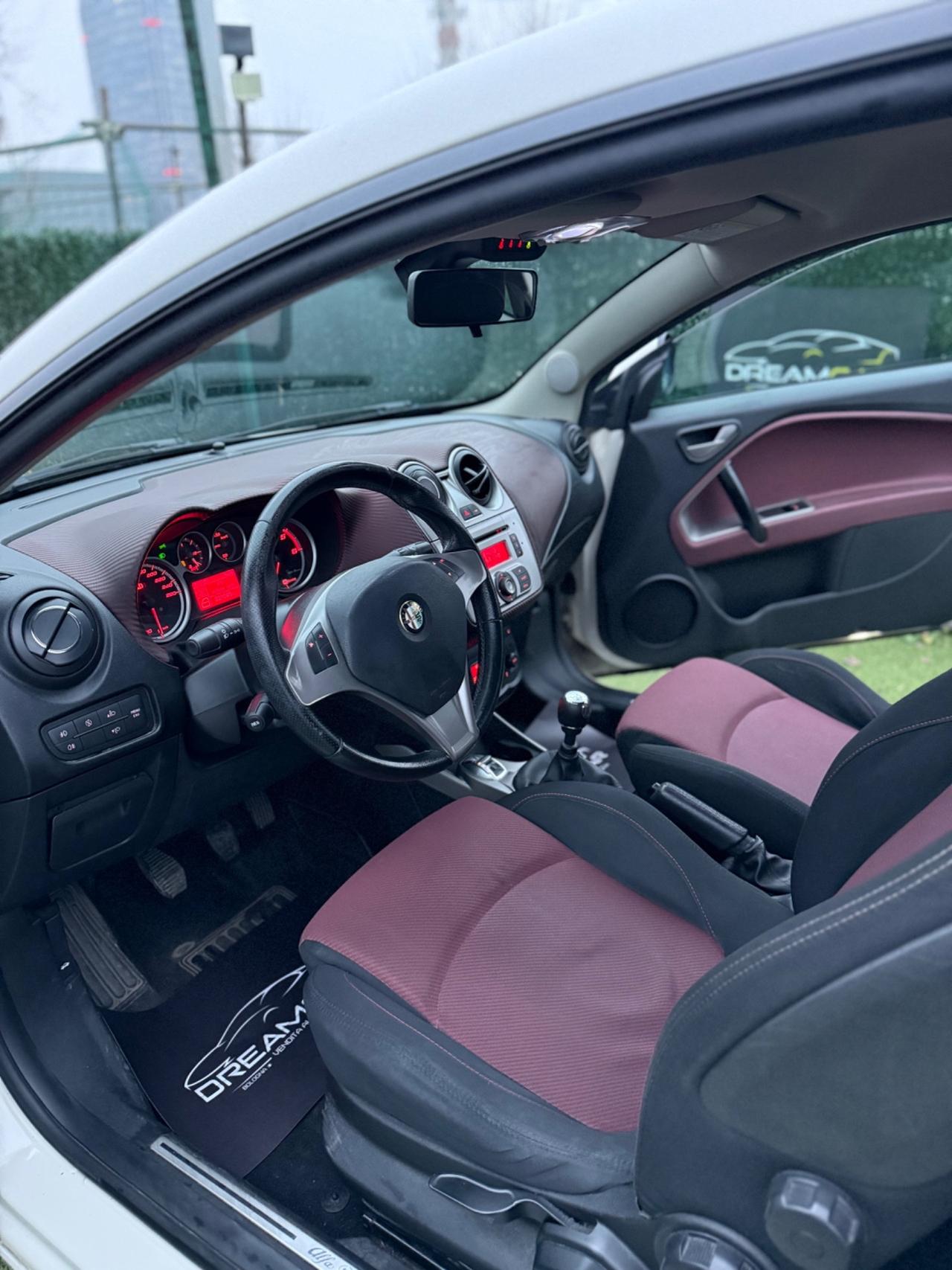 Alfa MITO 2011 1.6 DIESEL NEOPATENTATI SPORT PACK