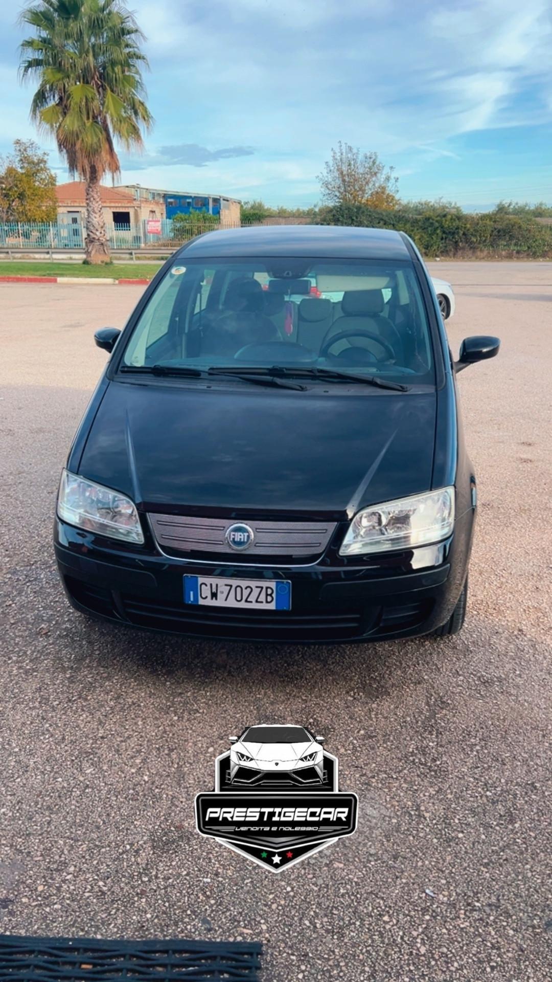 Fiat Idea 1.2 BlackLabel