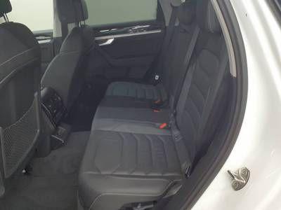 Volkswagen Touareg 3.0 V6 tdi scr Elegance 231cv auto