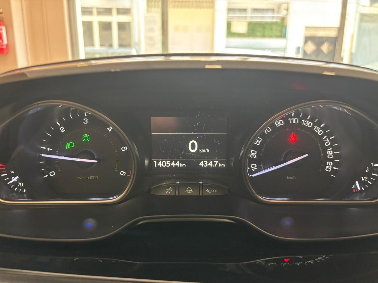 Peugeot 2008 1.6 DIESEL **COME NUOVA*FULL