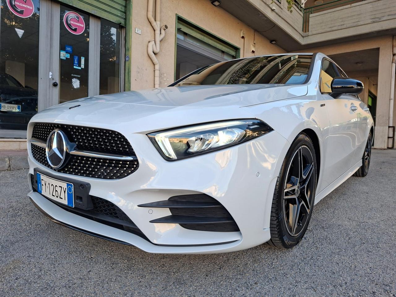 MERCEDES Classe A 180d Automatic AMG Premium