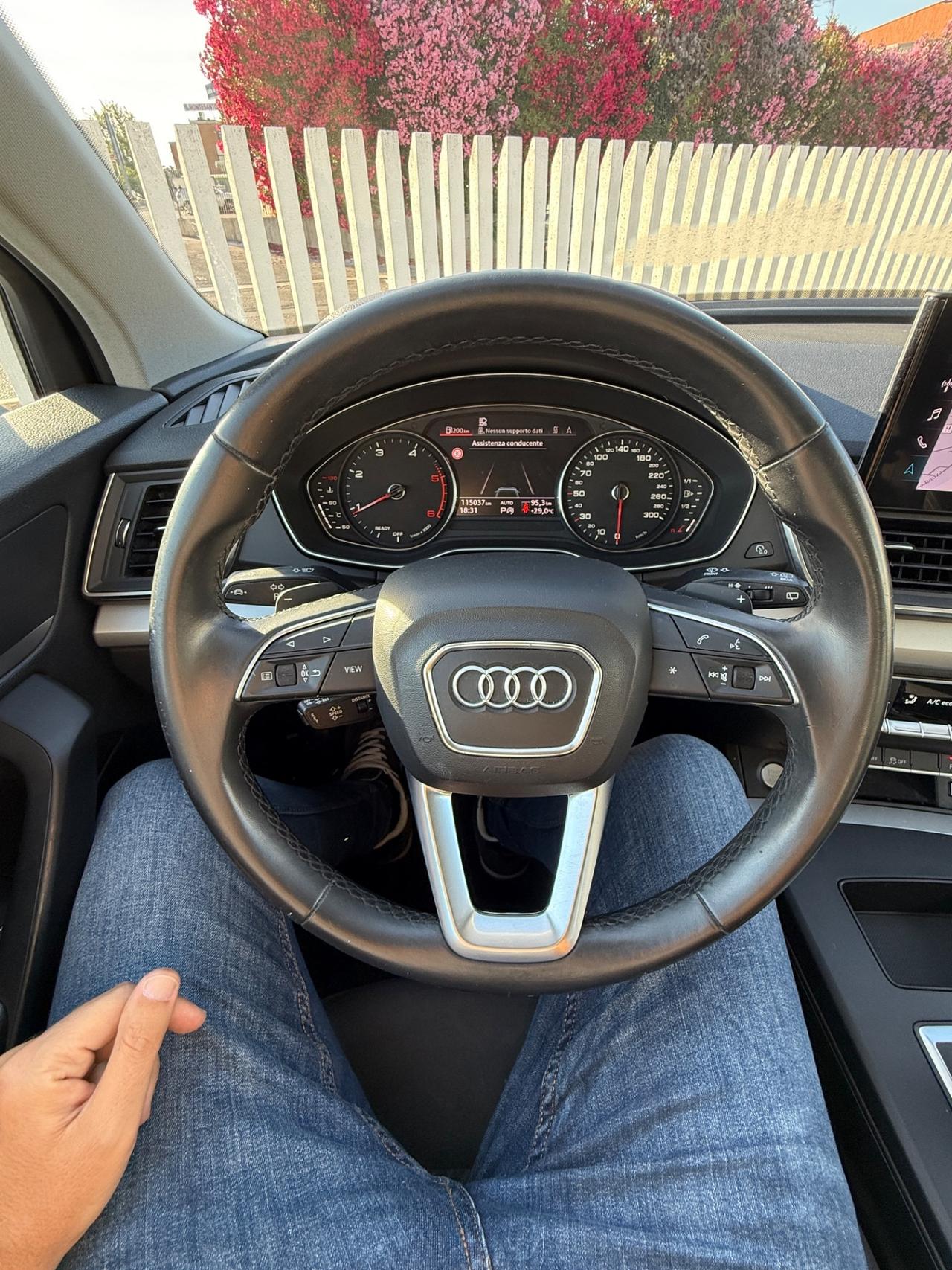 Audi Q5 30 TDI S tronic line plus