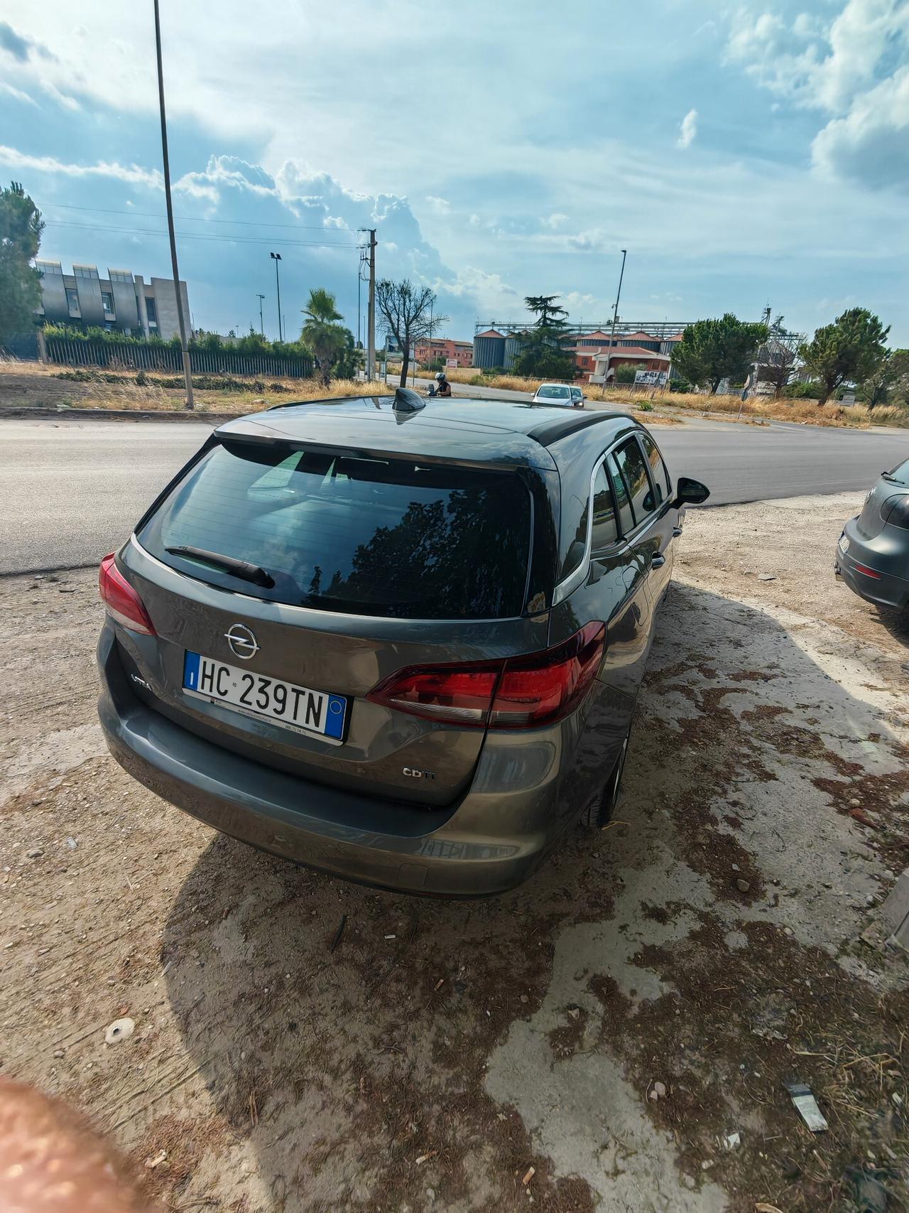 Opel Astra 1.6 CDTi 110CV Start&Stop Sports Tourer Innovation