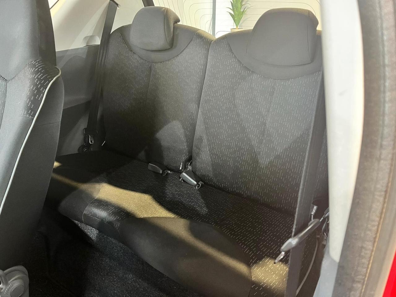 Peugeot 107 1.0 68CV 3p. Plaisir