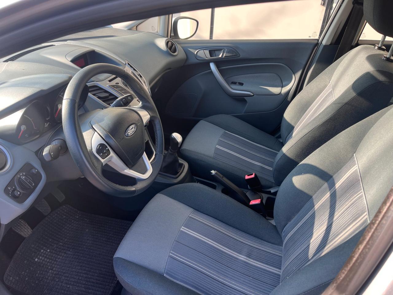 Ford Fiesta Fiesta+ 1.4 TDCi 68CV 5 porte