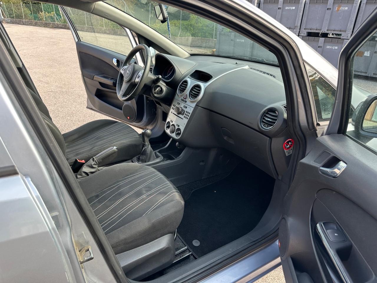 Opel Corsa 1.2 80CV 5 porte GPL-TECH Enjoy