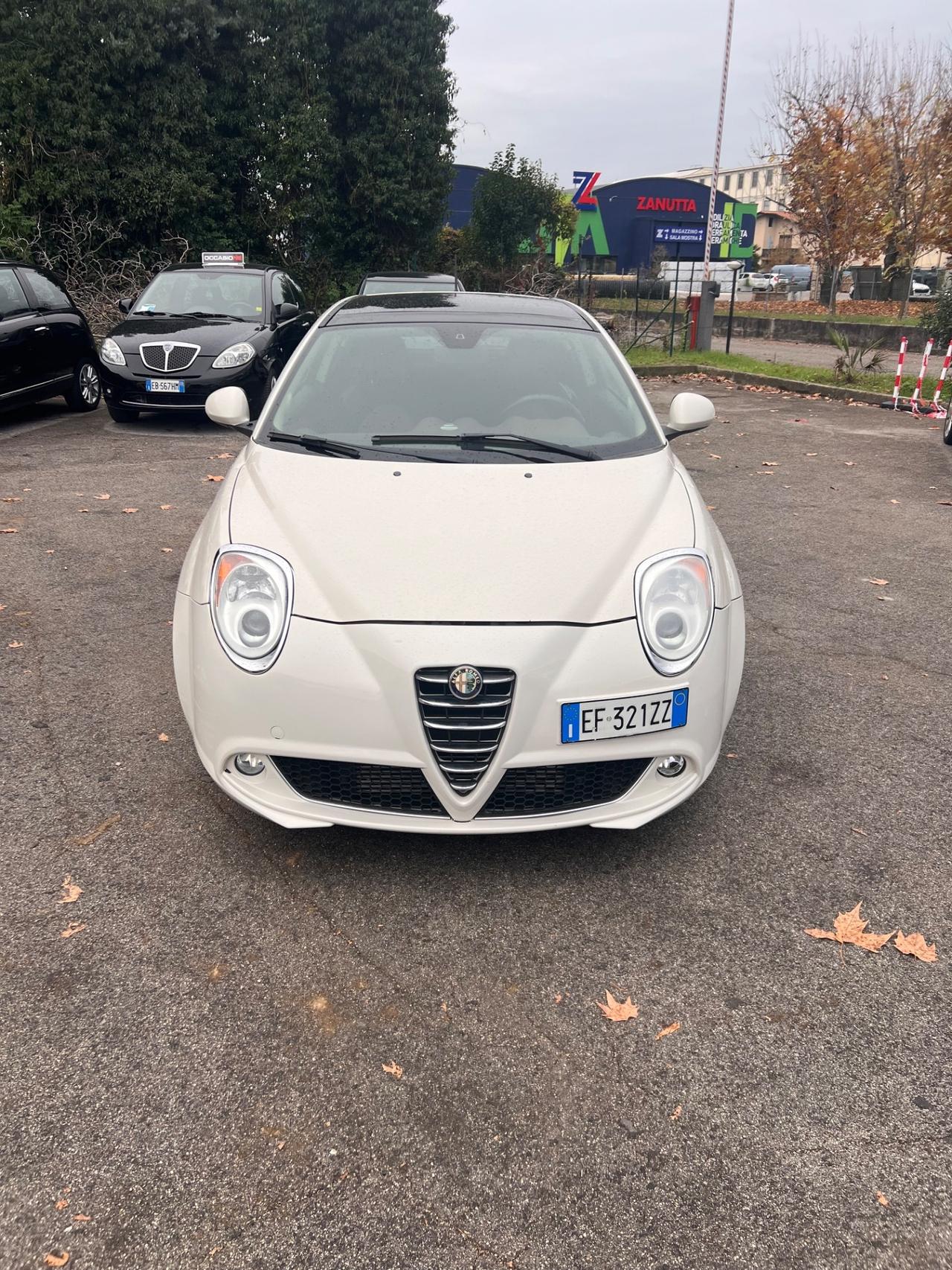Alfa Romeo MiTo 1.4 T 120 CV GPL Distinctive Sport Pack