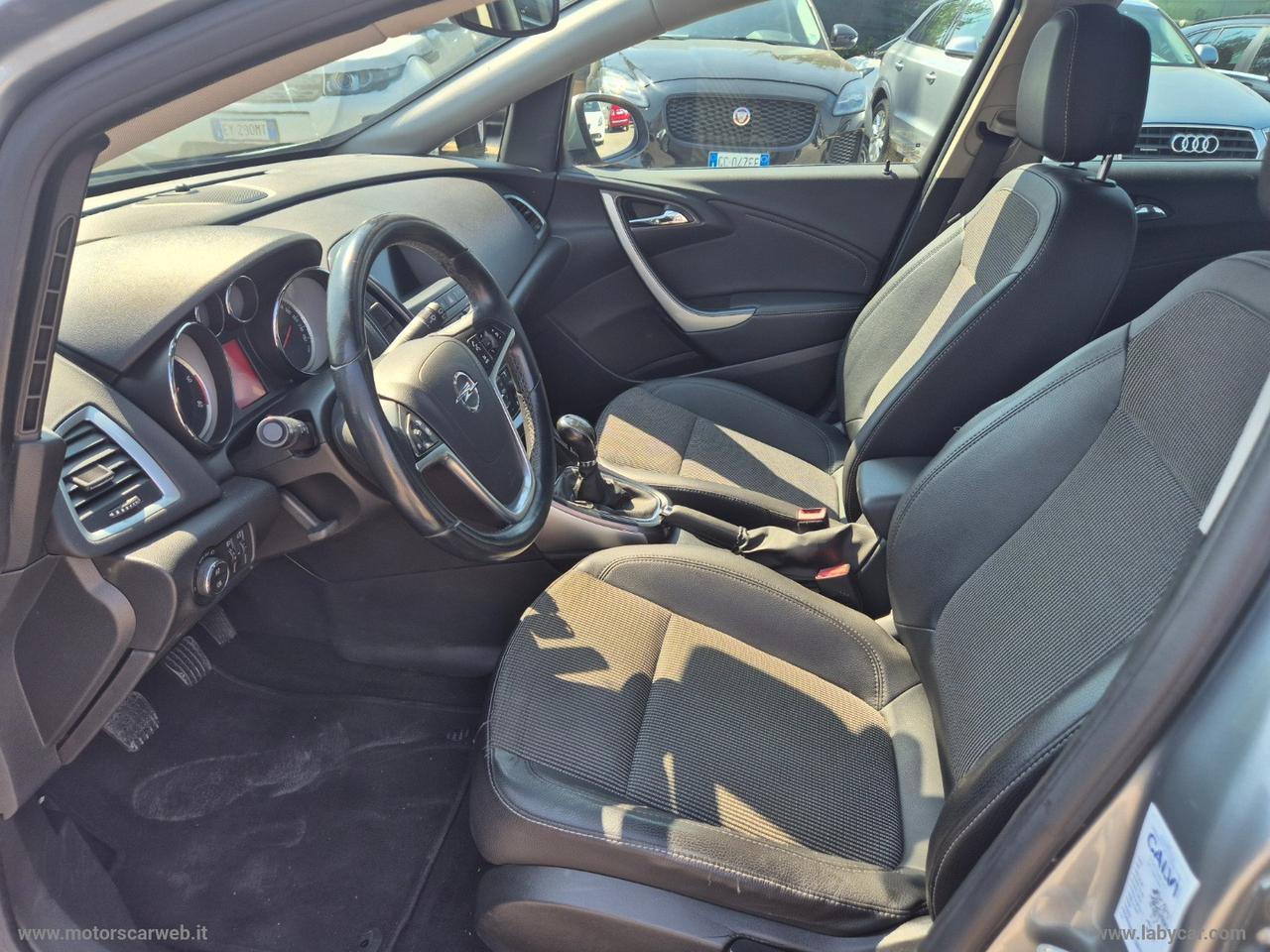 OPEL Astra 1.7 CDTI 130 CV ST Cosmo