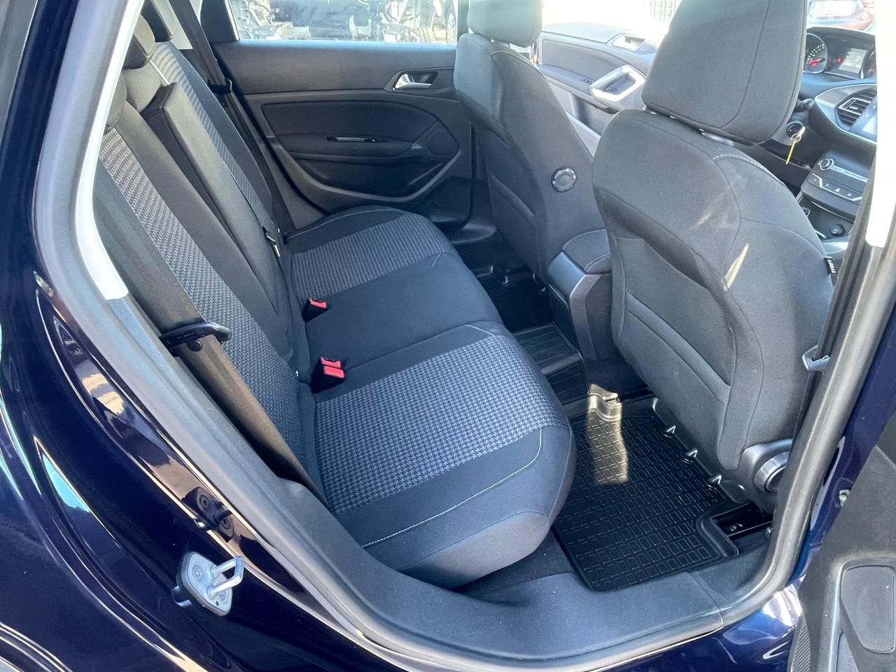 Peugeot 308 BlueHDi 130 S&S EAT8 SW Business