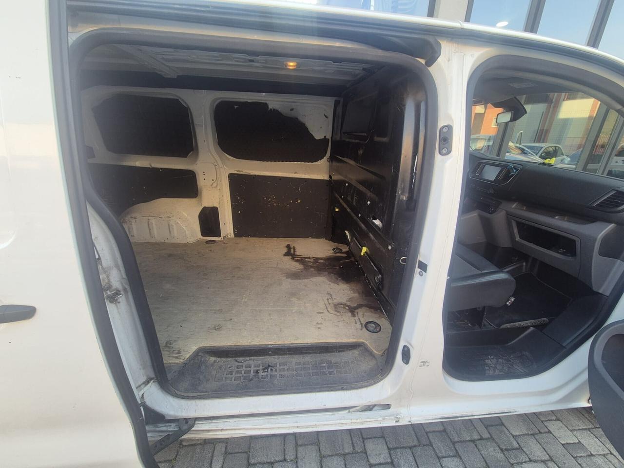 Opel Vivaro 2.0 Diesel 150CV PL - 3 POSTI